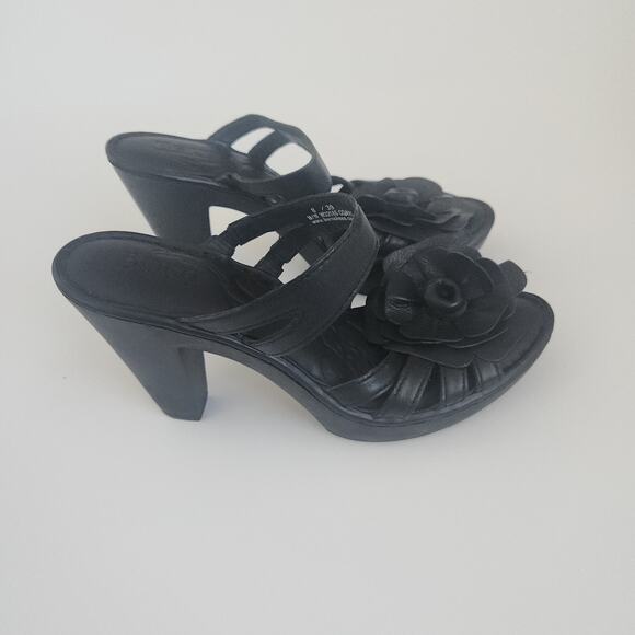 Born Flower Leather Sandals Black - Picture 7 of 10
